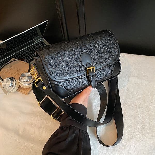 Designer Bag Free Shipping New Printed Underarm Fashionable Retro Trendy Commuter Small Square Bag For Woman