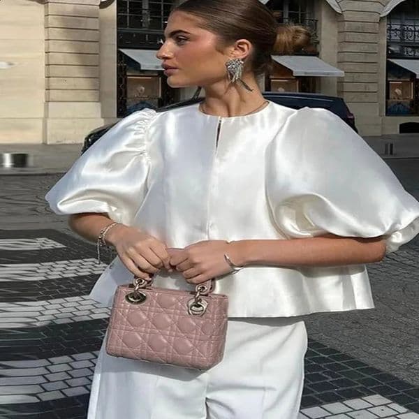 Elegant satin shirt womens solid color puff short sleeved Oneck loose fitting Tshirt SpringSummer Womens Communicating Tops 240810