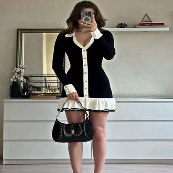Cute Ruffle Bow Knitted Mini Dress for Women in Summer No Back Comparison Open Collar Lace Elegant Bandage 240819