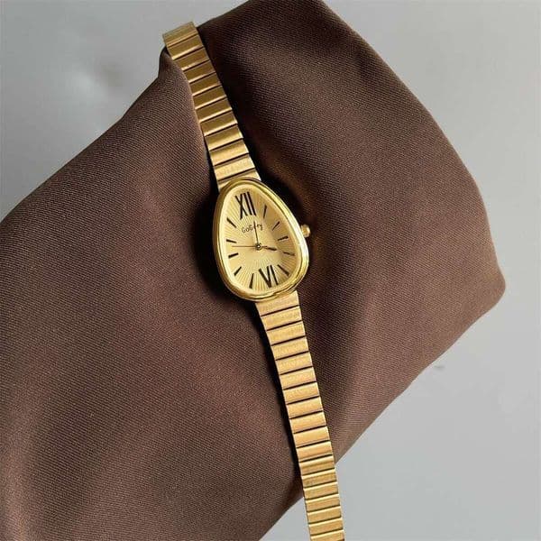 New Hot-Selling Snake Head High-End Bamboo Strap Women's Quartz Watch