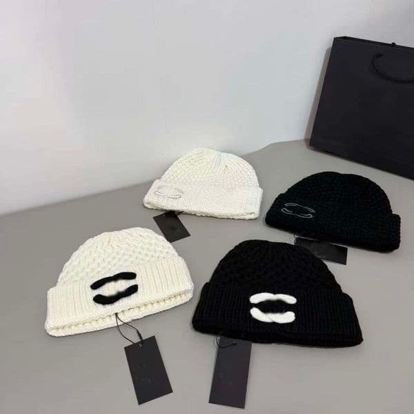 Designer Beanie Ball Hat Women s casquette Luxury embroidered hard top hat Beanie cap men's casual hat Tru cker to p hat