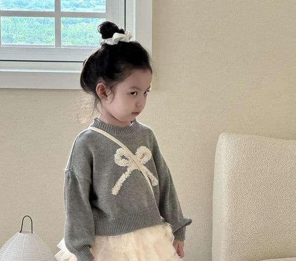 Sweaters Girl Autumn Korean Bow Sweater Children Clothing Embroidery Short Easy Knitting Loose Simple Round Collar 250922BJ