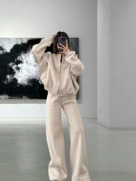 Autumn and Winter Solid Color Fashionable Comfortable Twopiece Set Sports Fashion Womens Sweater Casual Loose 250906BANJIA