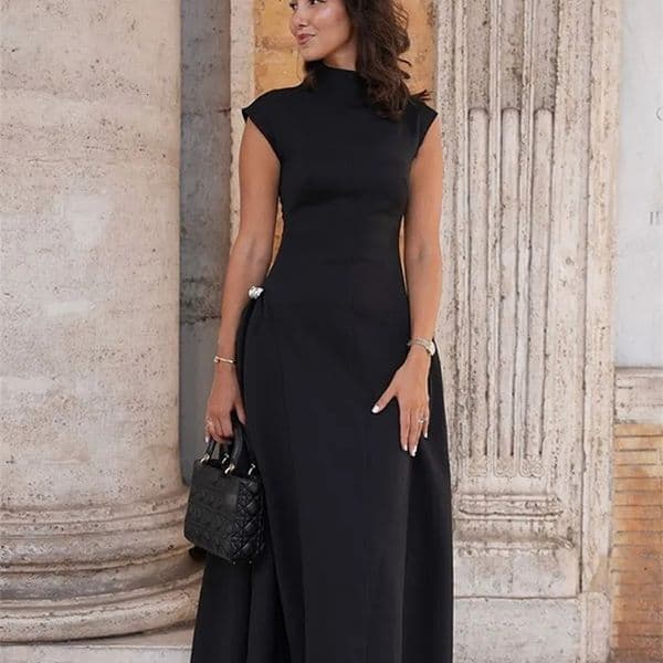 Fashionable Solid Womens Oblique Collar A-line Long Dress Elegant Sleeveless Ultra Thin High Waist Robe Womens Fashion Party Dress 250107BJ