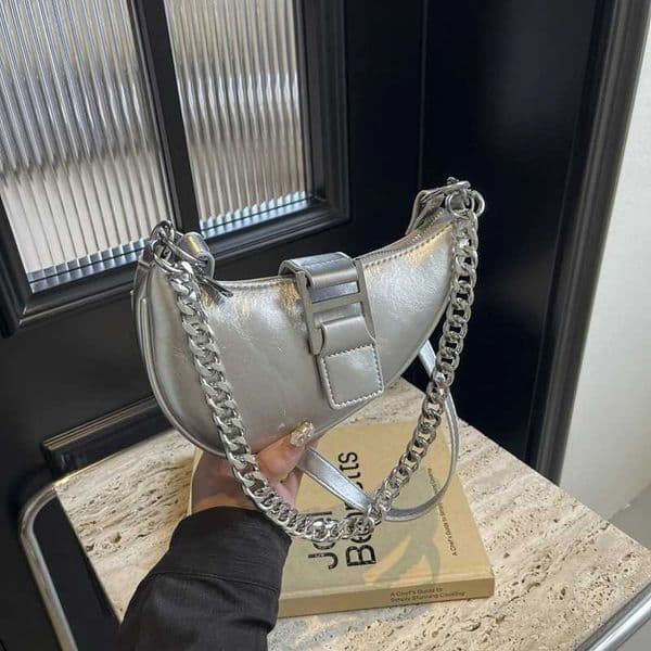 European and American Personalized Crescent Dumpling Bag Womens Bag Chain Single Shoulder Crossbody Bag Z250926