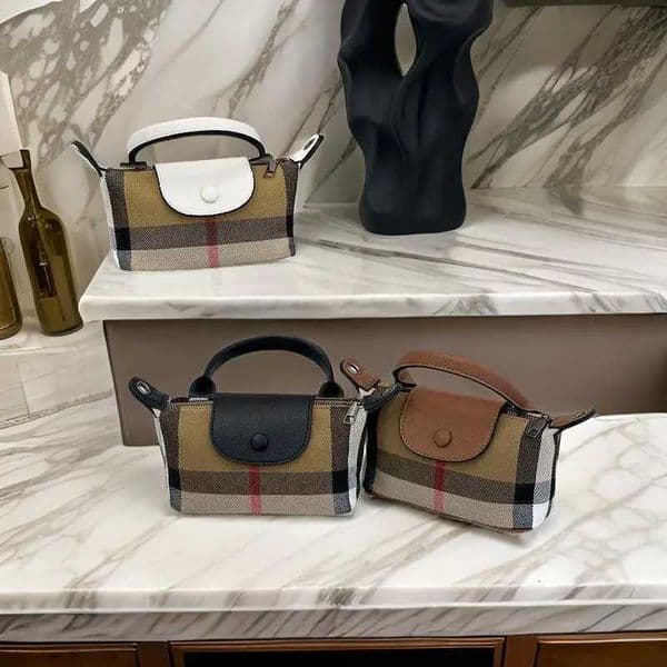 Elegant Vintage Messenger Bag Womens Minimalist Leather Purse Luxury Designer Tote Handbag Large Capacity Stylish CommuterW250926