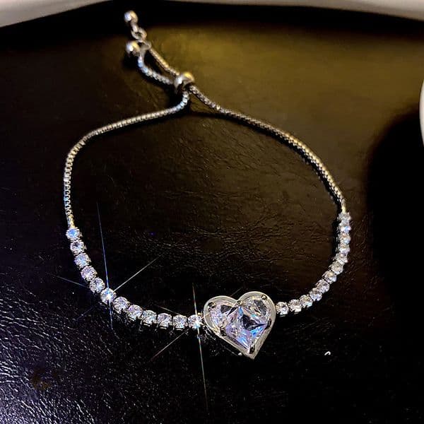 Silver - Toned Heart - Shaped Crystal Bracelet With Dainty Zircon Chain Delicate Daily & Romantic Jewelry Gift For Her High - Quality And Sparkling Accessory