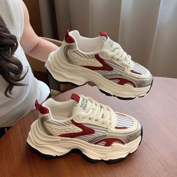 Women's Sneakers 2024 Mesh Breathable Shoes for Women Sports Running shoes Casual Yet Stylish Ladies' Walking/Running Kicks with Air Circulation Technology