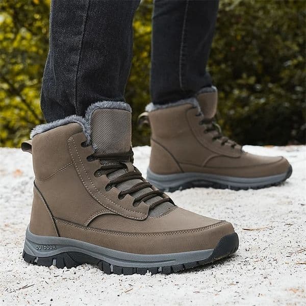 Warm Winter Boots With Fur Outdoor Snow Men Boots Snow Antiskid Waterproof Boots Men Shoes Winter botas High Top hombre250114bj