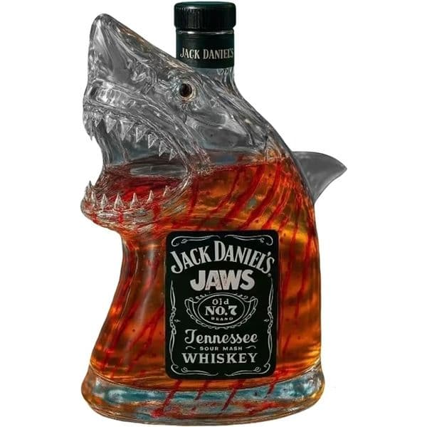 Shark Statue Wine Bottle Decanter Decoration For BarOfficeHome Whiskey Bottle 3D Engraved Whiskey Glasses Theme Statue 320ml 250617