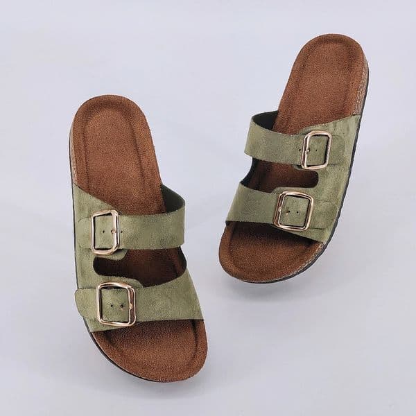 Trendy Buckle Flat Cork Slippers Summer Unisex Beach OneStrap Fashionable Versatile Outdoor Casual Sandals 250820
