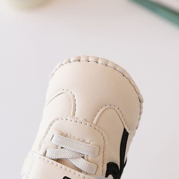 Popular Men's And Women's Baby Shoes Soft Soled Walking Luxury Shoes Girls' trend Baby White Shoes Trendy And Fashionable Autumn New Designer Shoes