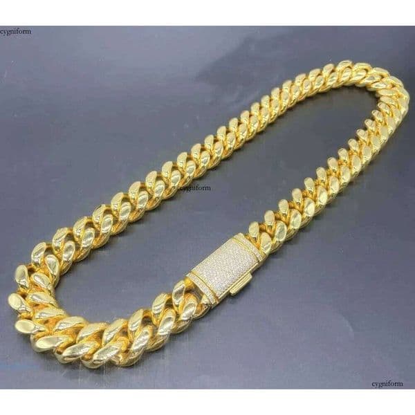 Miami Cuban link designer bracelet men 12mm 14mm Wide Gold Chain Micro Inlaid Moissanite Dia in Buckle Rapper Hip Hop Jewelry Women Personalize Gift