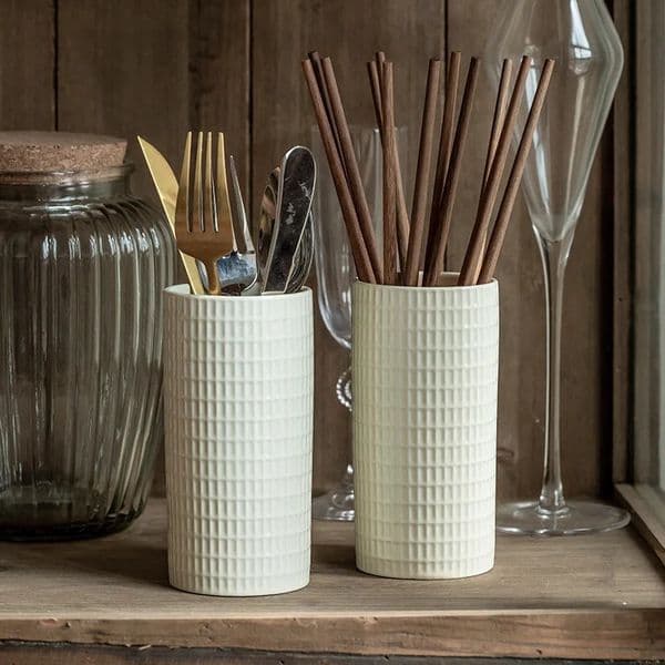 Embossed ceramic chopsticks spoon holders creative ins household drainage utensils storage kitchen supplies 250102