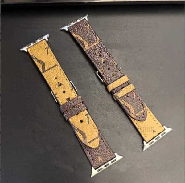 Smart Straps designer Designer Luxury Apple Watch Band 38 40 41 42 44 45 49 mm Old Flower Leather lattice Strap Wristband For Iwatch Ultra 2 S 9 8 7 6 5 4 SE letter Watchband