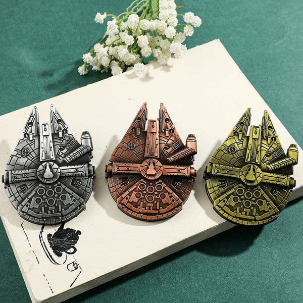 Anime Planet Spaceship Metal Bookmarks Book Clip Page Bookmarks Fans Collection Gifts Stationery for Book Lovers Men Women 250107BJ