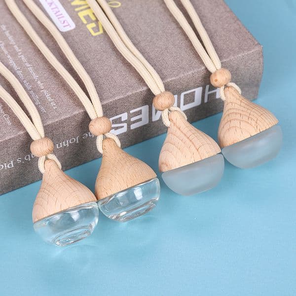 Water Droplet Shaped Essential Oils Diffusers Car Pendant Perfume Bottle Glass Ornaments Empty Bottles Wooden Lid Air Freshener Clear Frosted HW0401
