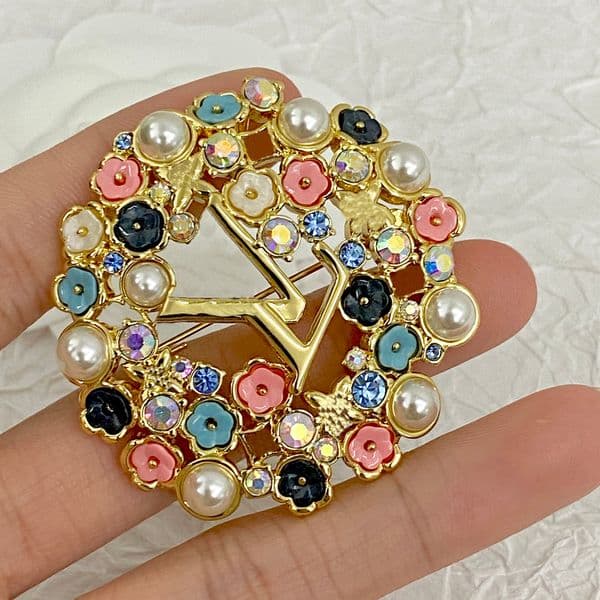 Women Designer Letter Brooches 18K Gold Plated Jewelry Brooch Pin Christmas Accessoriey Party Gift