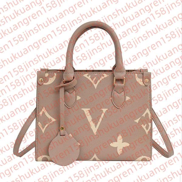Designer Bag On the go Embossed Black Flower Large Capacity GM MM Size Tote Bag Fashion Women Shoulder Bags Handbags Lady Crossbody Luxurys Female backpack