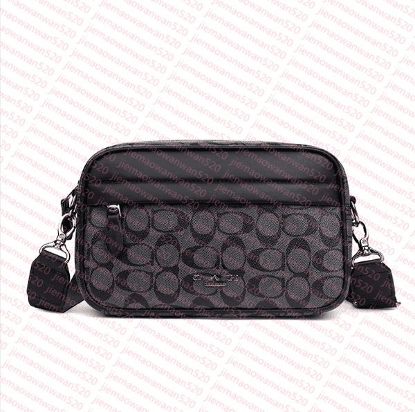 Luxurys Camera bag mens Designer for man Crossbody Purse handbag Womens Shoulder chest Bag lady travel Tote Clutch Black leather Bags