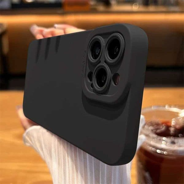 Matte Silicone Soft Phone Case For 16 15 14 13 12 11 Pro Max Mini XR X XS 16E 8 7 15 Plus SE2 Camera Lens Portector CoverXJ250321