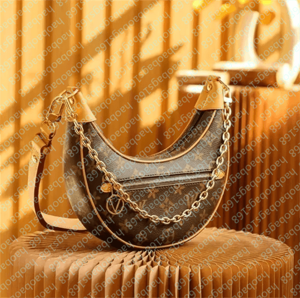 Designer Handbag Women's Shoulder Crossbody Bags Vintage Metal Chain Underarm Half Moon Purse Denim LOOP Round Zipper Womens Purse Messenger Bags