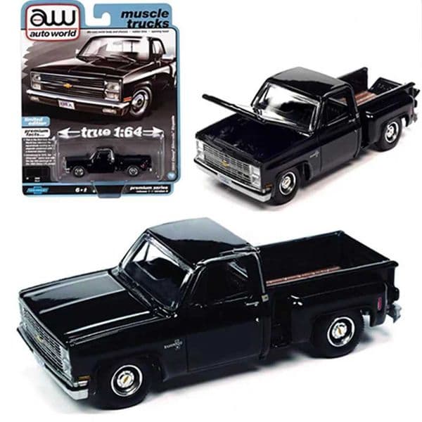 Plane Auto World 1/64 slot car Scale Chevy Suburban Bridge Cars Toy Collection Diecast Alloy Car Model For Gift Car Track