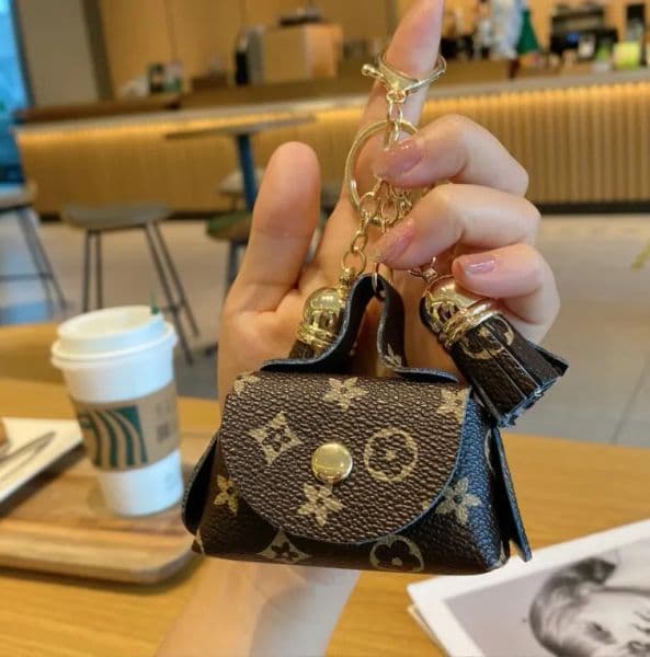 PU Leather Keychain Designer Key Chain Car Handmade tassel change purse Keychains Men Women Bag Pendant Q260513