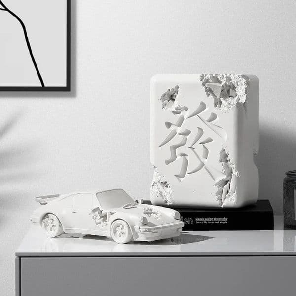 Resin Mahjong Car Figurines Abstract Art Car Decorative Sculpture Artwork Nordic Statue Home Accessories Living Room Decoration 250120