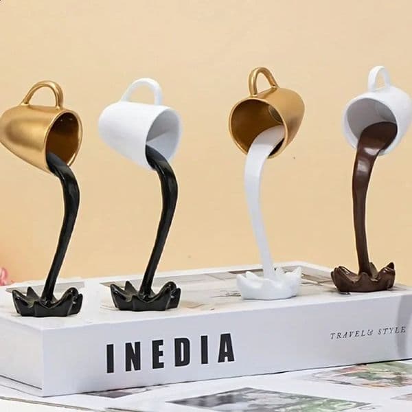 Kitchen Floating Spilling Coffee Cup Sculpture Decoration Magic Pouring Splash Creative Desktop Decor Home 250120