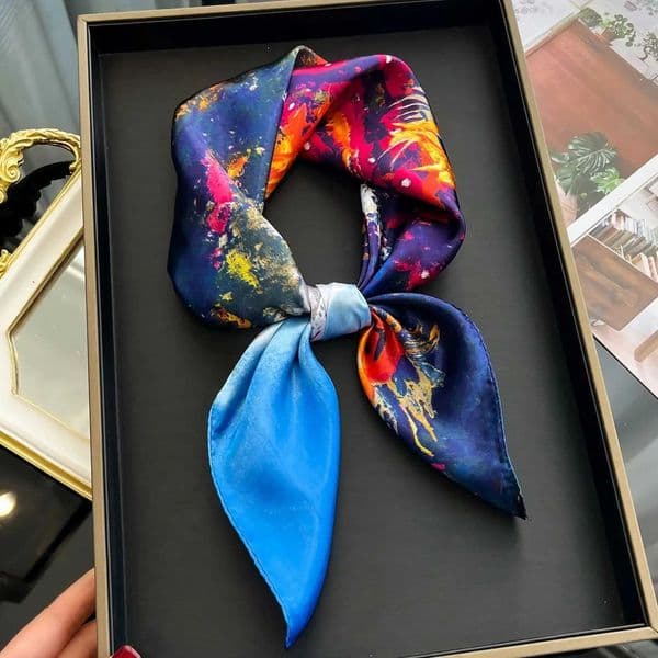 Luxury silk hair square scarf womens satin neck tie wrist fountain summer print Shl Wrs head Kerchie headscarf Bandana new W250118