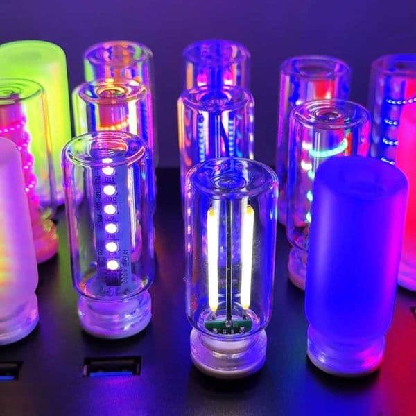 Touch Control Retro LED Nightlight - Mini USB Light Multi-Color Environment Car Bedroom Atmosphere Light 90s Japanese Style X250801