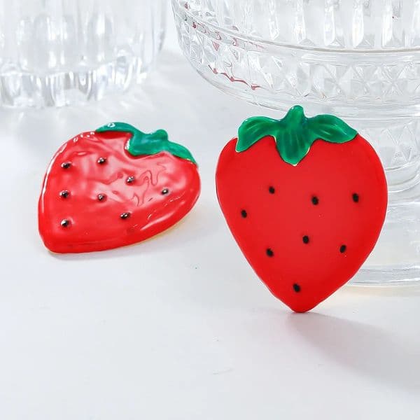 Fashion Red Strawberry Studs Earrings for Women Girls Alloy Drip Oil Enamel Fruit Earring Holiday Party Jewelry Gifts 250729