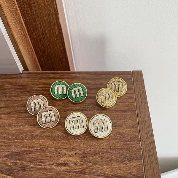 Sier Needle Circle Letter M Bean Earrings Autumn Winter Studs Korean Style Elegant High-end Ear Jewelry