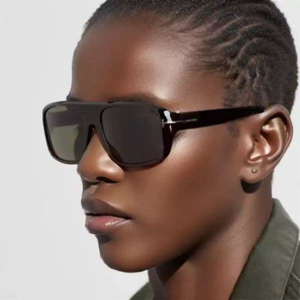 Designer fashion luxury letter ins square frame street party personality street facial slimming temperament women sunglasses