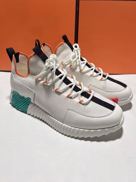 2025ss Luxury Mens casual shoes Bouncing SNEAKER white calfskin leather and summer walk sneakers Low top lace up rubber soles light trainers 35-46