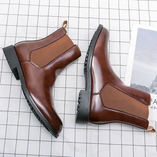 Men's High Top Casual Leather Shoes British Style With Fashion Pointy Martin Boots Men