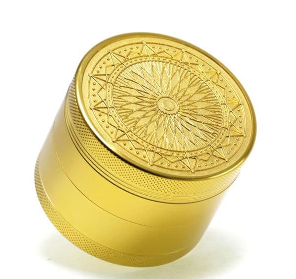 Smoking Pipes Newly launched 63MM diameter embossed four layer aluminum alloy cigarette grinder and cigarette crusher