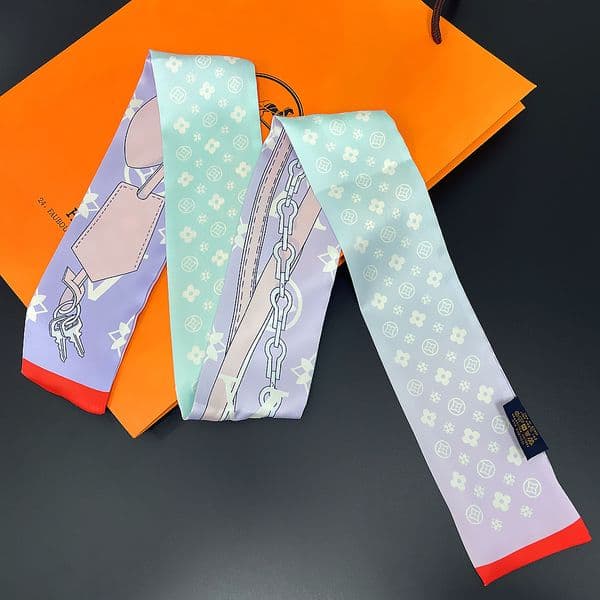 Designer Handbags Women Bags Letter Flower Scraves Top Grade Head Hair Bandeau Silk Neck Bow Handbag Scarf