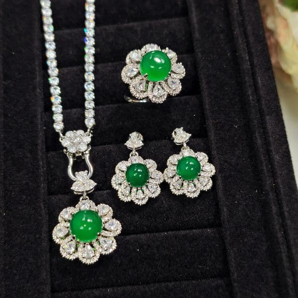 Valuable Lab Jade Diamond Jewelry set 925 Sterling Silver Engagement Wedding Rings Earrings Necklace For Women Bridal Party Gift 250804