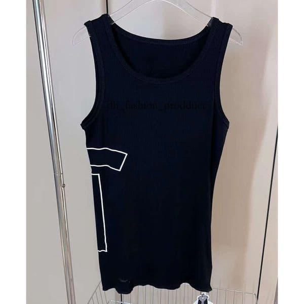 2025 Round Neck Sleeveless Color Blocked Sanskrit Letter Pattern chrome vest Women's Camisole Vest Designer Spicy Girl Style Tight Tank Top Designer Vest 51d
