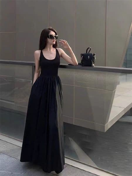 Elegant Brand Slim Dresses Women Mini Skirts Fashion Sexy Strap Sleeveless Blouse Tops Strapless V Neck Irregular Backless Shirt Clothing Mujer