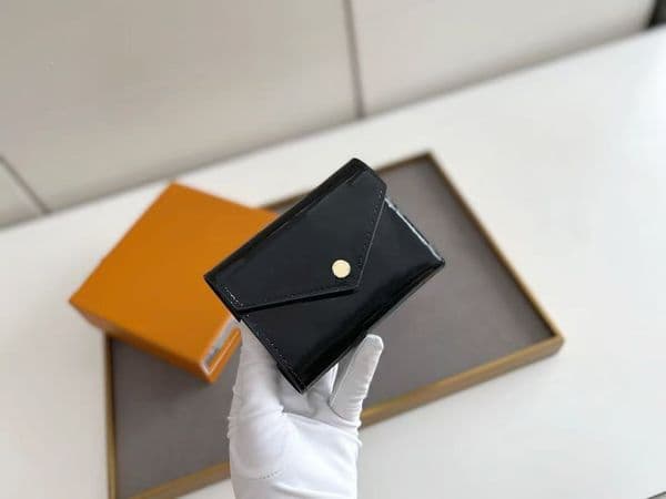 2026 high-quality luxury designer classic patent leather embossed wallet women's card holder bag - credit card wallet - embossed envelope wallet - with box - dustproof bag