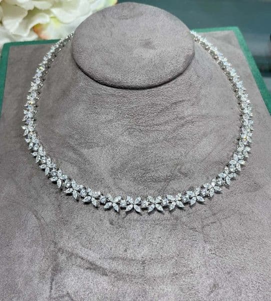 Designer S925 pure silver horse eye necklace bracelet earrings full of diamonds shiny and simple