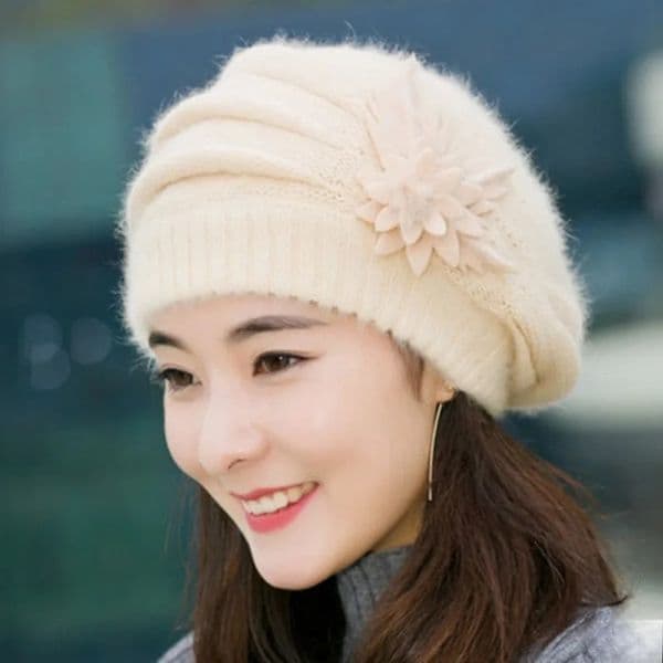 Autumn and Winter Hats Foreign Style Rabbit Hair Wool Beret Middle-aged Mothers Plush and Thickened Ear Protection Bonnets 250805
