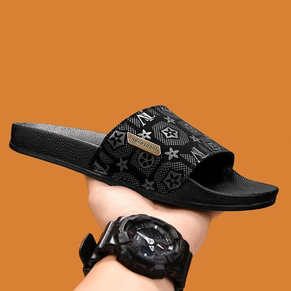 Designer Slippers 2025 New Men's large one-piece flip-flops Outdoor flip-flops Couple casual outerwear Cross-border Hot Beach shoes Free shipping