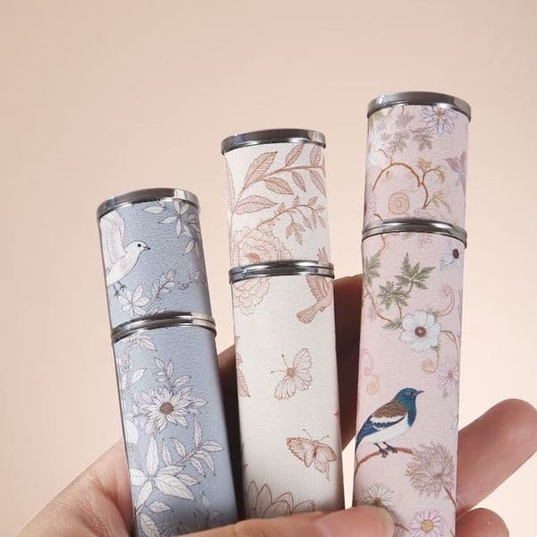 10ml Vintage Perfume Spray Bottle Atomizer Leather Refillable Mini Perfume Bottle Leak Proof Perfume Dispensing Bottles Alcohol Cosmetic Liquid Containers