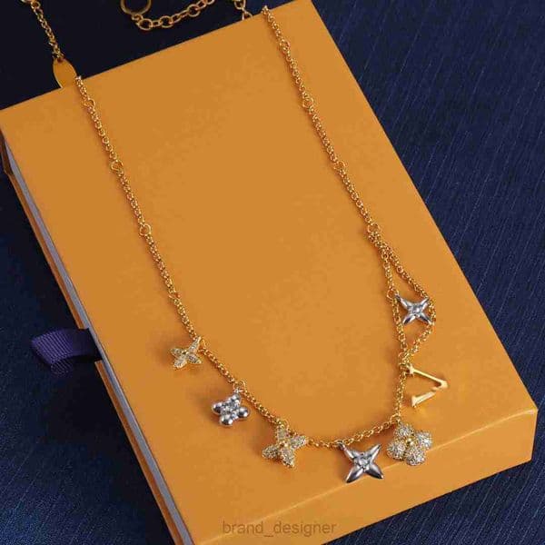 Luxury Crystal Charm Chain Necklace Brand Designer Gold Silver Plated Stainless Steel Pendant Chokers Fashion Women Men Jewelry Accessories High Quality With Box
