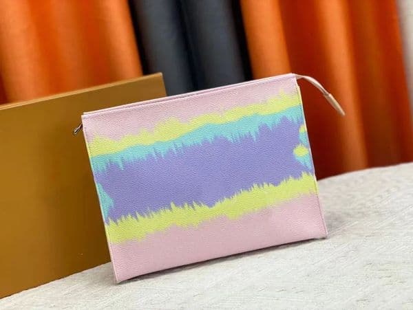 luxury designer bag Clutch Bags Toiletry Pouch Handbags Purses Men Wallets Women Handbag Shoulder Bag genuine leather Wallets Card Holder Chain Key Pouch