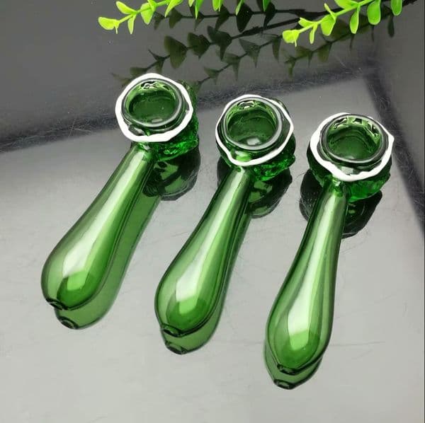 Smoking pipes Ball Glass Oil Burner Pipe Smoking Bowl Classic bongs Green snake shaped glass pipe